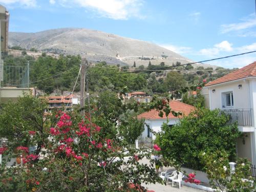Giannos Apartments 1