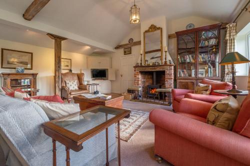 Iekārtas, Charming cottage in beautiful countryside with a boating lake - The Calf Pens in Layham