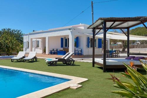 THE LOVELY VILLA IBIZA