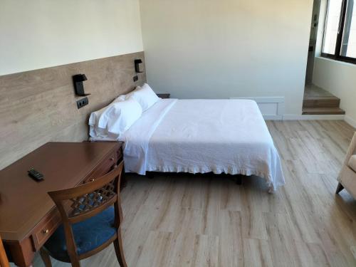 Hotel 153 - image 14