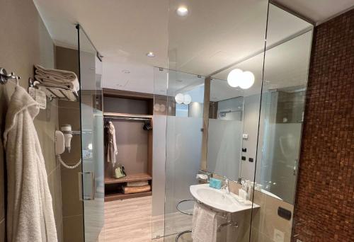Best Western Hotel City - image 10