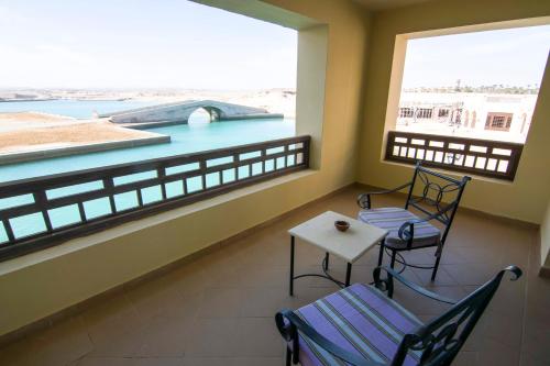Altan/terrasse, PortGhalib Marina Residence in Qesm Marsa Alam
