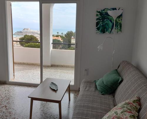 Two-Bedroom Apartment with Sea View image 10