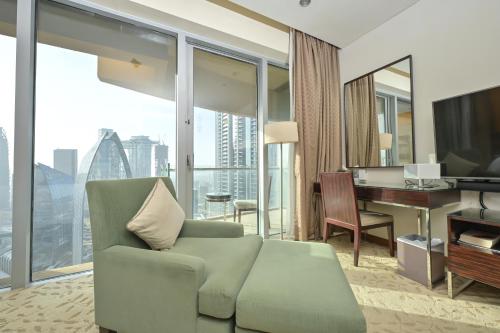FAHH Lovely Studio at Emaar Fashion Avenue - image 6