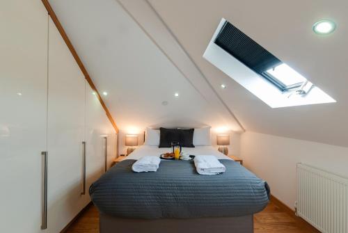 Base Serviced Apartments - Sir Thomas Street, Liverpool (photo 11)