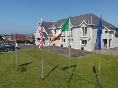Lehinch Lodge - main image