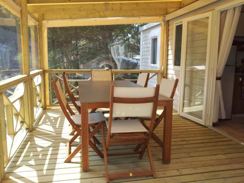 Mobile Home image 4