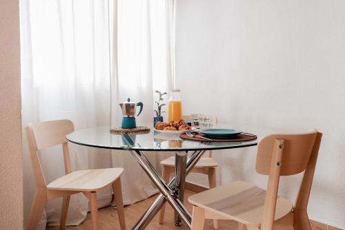 Apartamentos FV Flats Valencia - Mestalla III - image 9