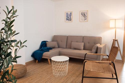 Apartamentos FV Flats Valencia - Mestalla III - image 14