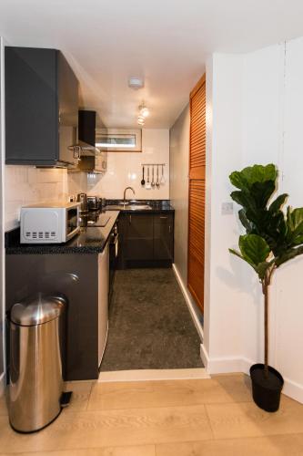 1 Bedroom Newton Apartment l Free Parking l Wigan Royal Infirmary l Haigh Hall l Central Location in Wigan