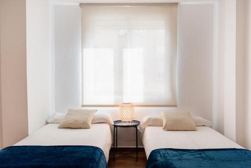 Apartamentos FV Flats Valencia - Mestalla II - image 4