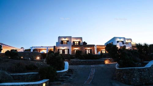 VILLA AELLA gîte à louer Áno Merá