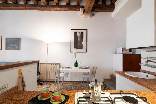 Cà Paola Cozy Venice Apartment