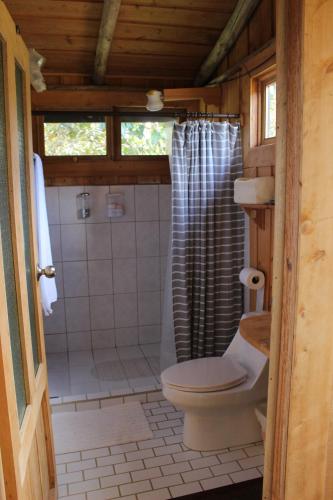 Bathroom, The Lodge at Reventazon River Mountain Ranch in Turrialba