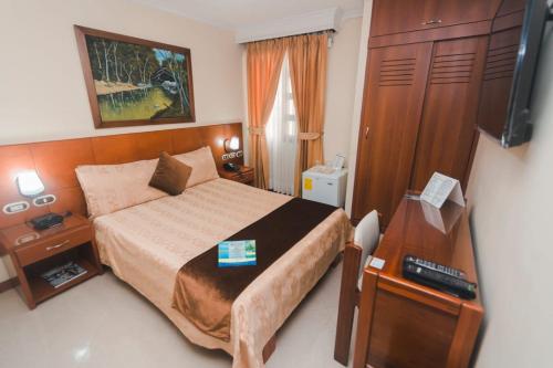 2 twin beds