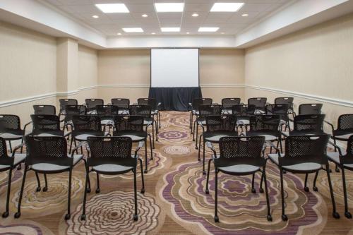 Sonesta Atlanta Airport North - image 14