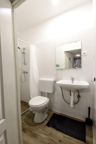 City Centre Loft Next to Synagogue 4