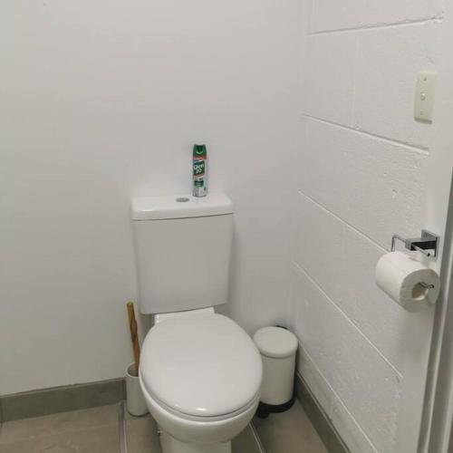 Bathroom, Hidden Gem Accommodation in White Cliffs