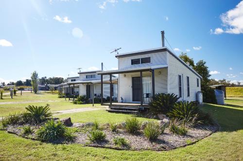 Ridgemill Estate in Broadwater