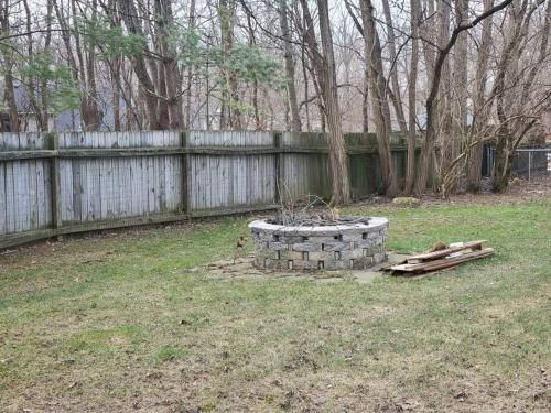 Cozy Indy Home in 菲舍斯