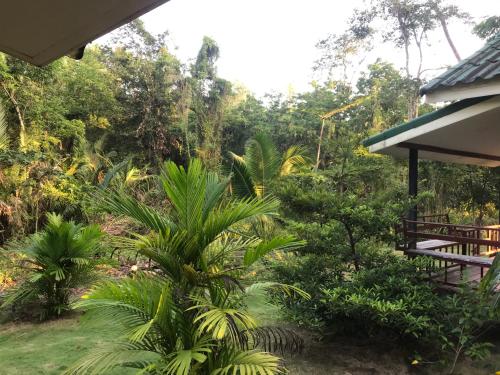Baan Puen Koh Kood