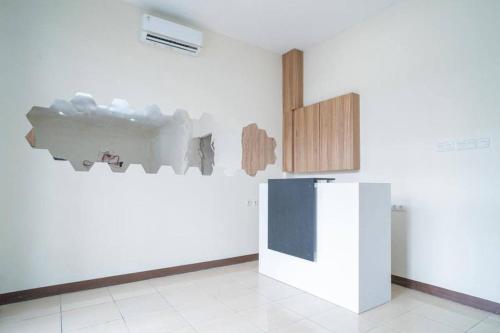 紅多茲酒店-近唐格朗車站 RedDoorz near Stasiun Tangerang