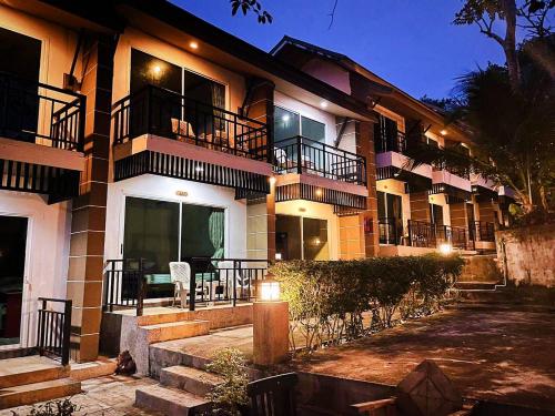 PP Midnight Hotel เกาะพีพี