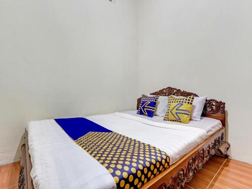 SPOT ON 90744 Alika Homestay