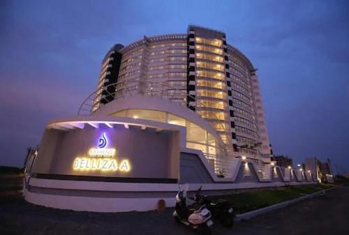 sukuun studio apartment at Belliza near airport — Hotel in Surat