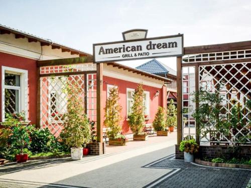 Stara Garbarnia Airport - image 3