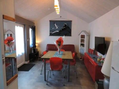 Joli 2 Chambres à 200m de la plage Guérinière gîte à louer La Guérinière