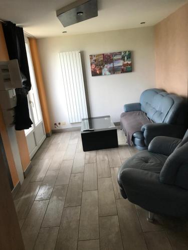 Résidence bord de Loire route euro 6 - Imphy