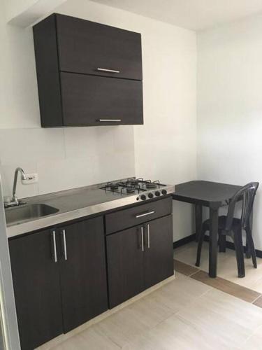 ALOJAMIENO CERCA A UKUMARI, CONSOTA, EXPOFUTURO in La Esperanza