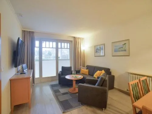 Dünenpark Binz - Komfort Ferienwohnung mit 2 Schlafzimmern und Terrasse im Erdgeschoss 064 in Binz, Deutschland