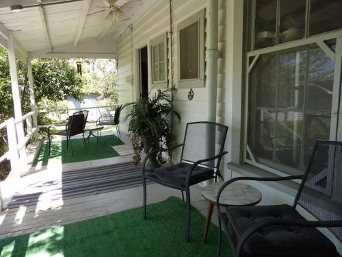 FARMHOUSE INN private apartments in 哥倫布市中心