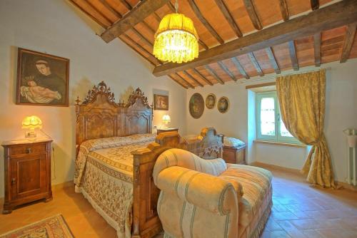 Casale San Martino by PosarelliVillas in Catrosse