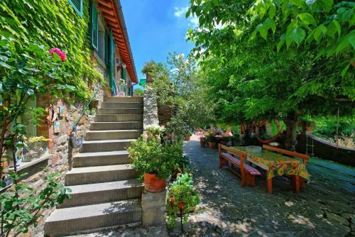مدخل, Casale San Martino by PosarelliVillas in Catrosse