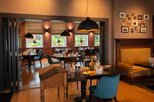 Hotel & Restaurant Alte Schule - image 6