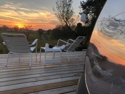 Dôme Lune près du Mont Saint-Michel gîte à louer Poilley