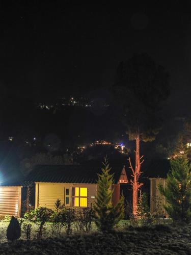 Golden valley cottages, Chail