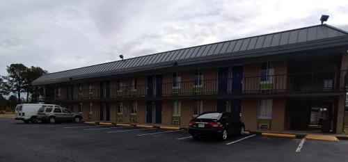 Travelodge by Wyndham Petersburg