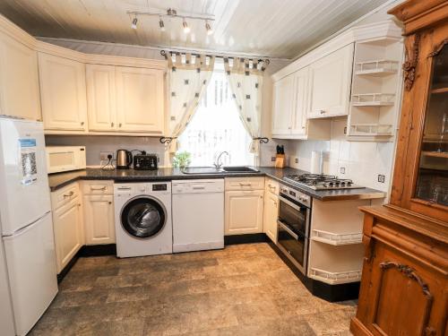 Scotch Hall Cottage - image 14