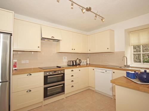 3 Moult Farm Cottage - image 2