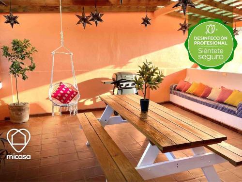 Casa Centro Panajachel / Parqueo Privado / 7-12 pax