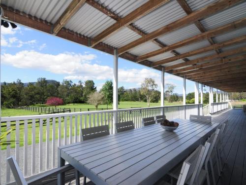 Rivermist Luxury 6 bedrooms and 6 bathrooms - Kangaroo River