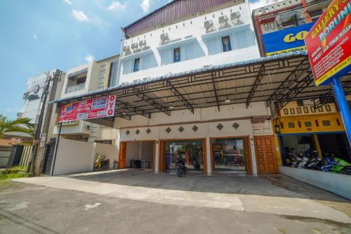 SUPER OYO 90457 Anara Residence & Guest House