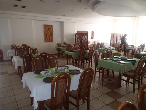 Penzión a Reštaurácia u Jeleňa obrázok