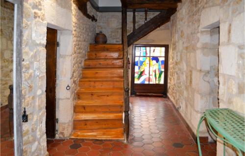 Viesnīcas āriene, 2 Bedroom Beautiful Home In Saint-Jean-D'angle in Champagne (Poitou-Charentes)