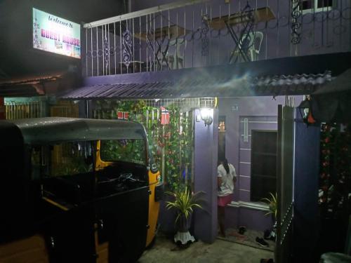 Purple Guesthouse in Nasugbu