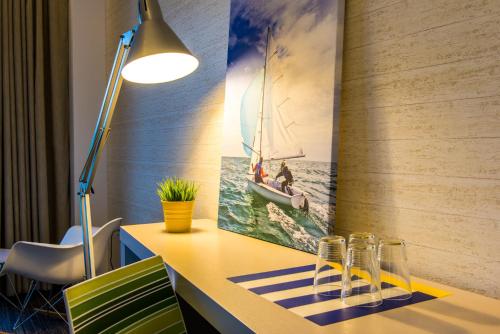 Dotări, Hotel On Plonge Junior in Mamaia